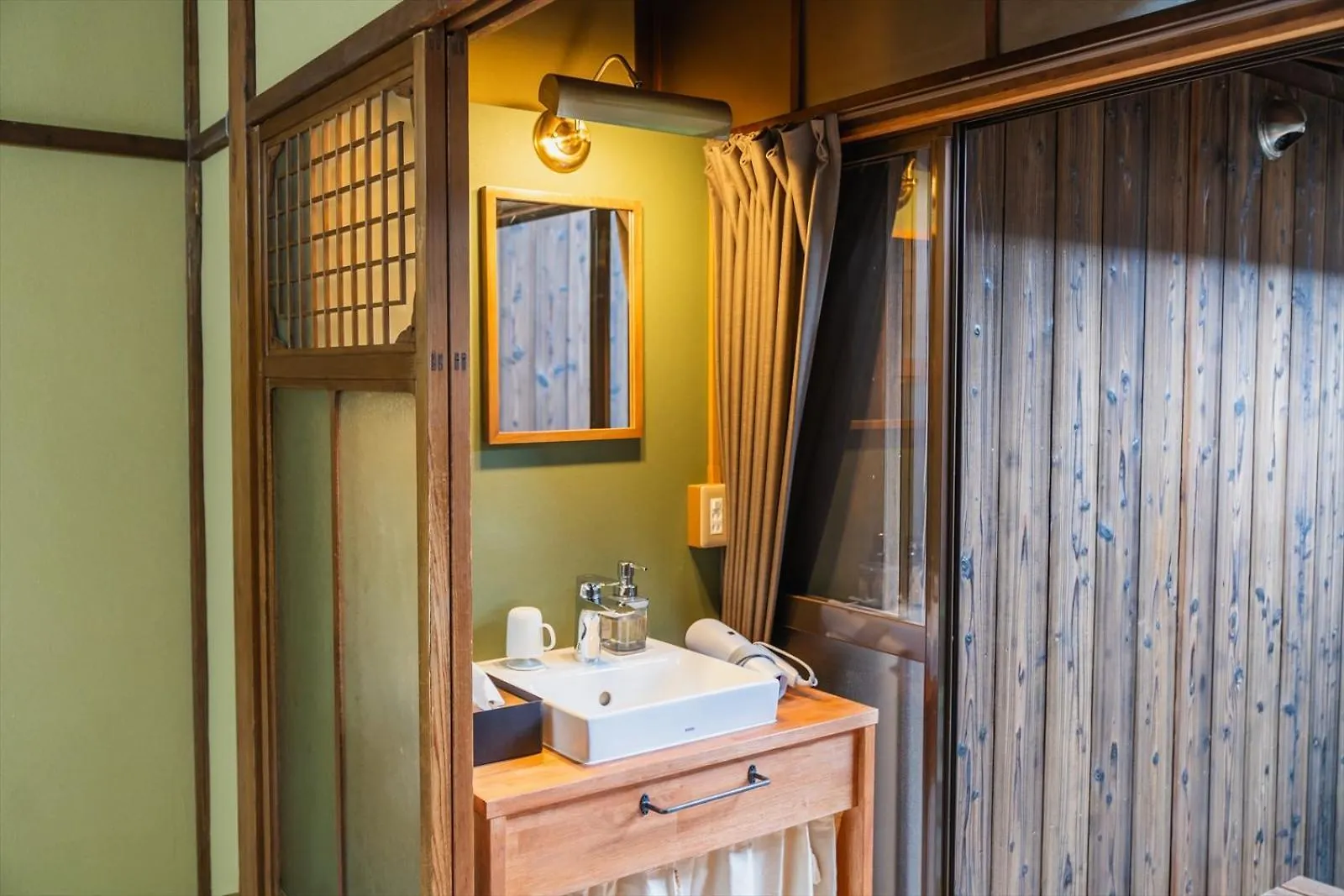 Guest House Hitsujian Kyoto